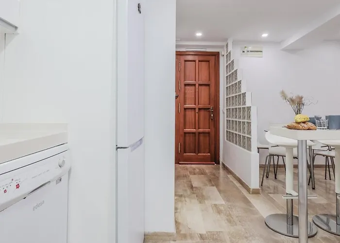 Appartamento Bonito En Centro Renovado *